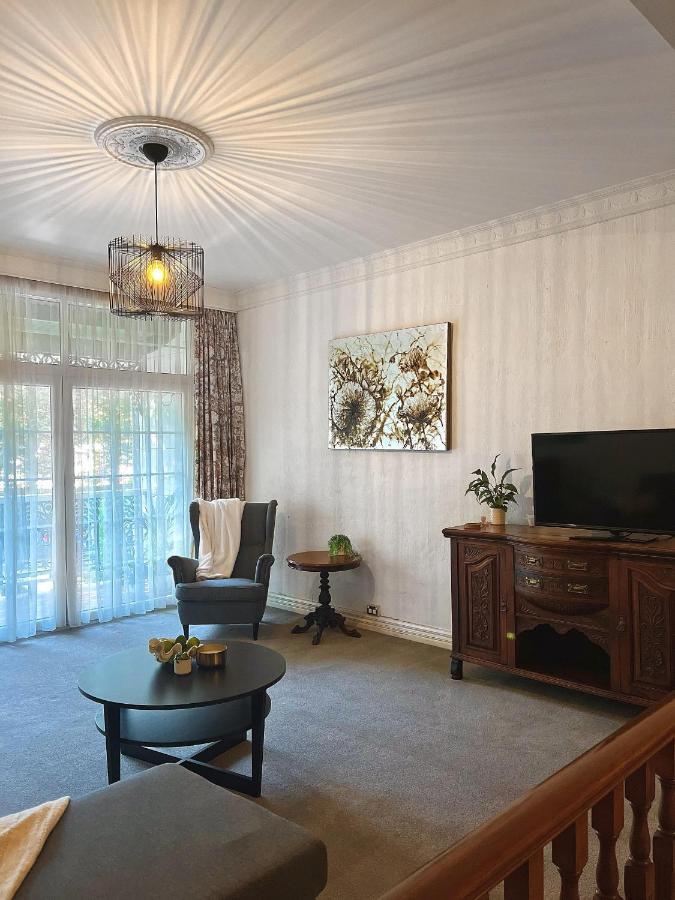 Victoria House Motor Inn Croydon Esterno foto