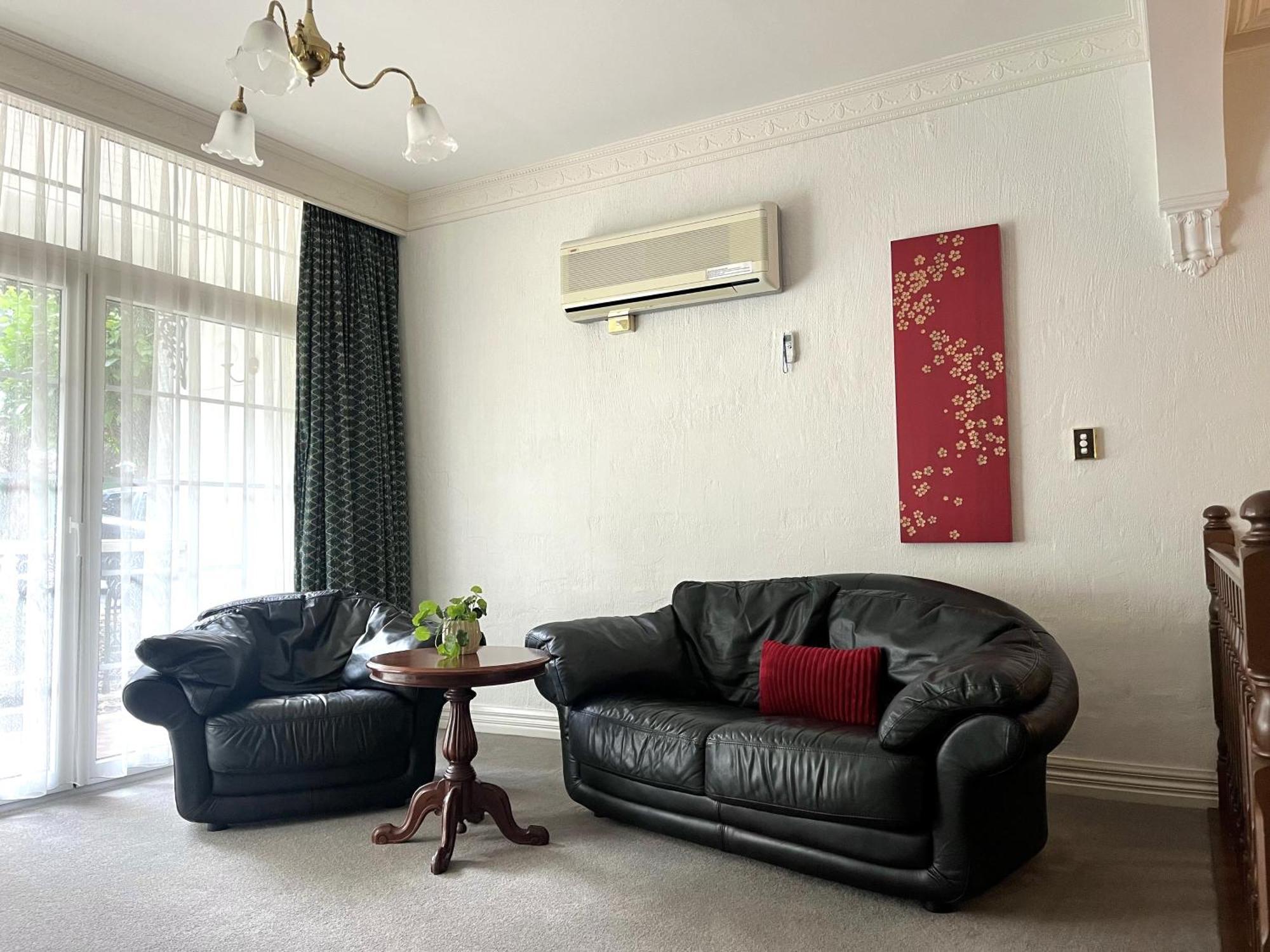 Victoria House Motor Inn Croydon Esterno foto